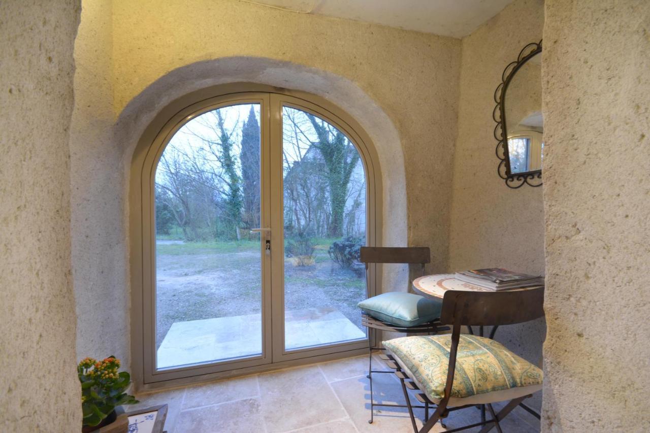 Ancien Mas Du Moulin Bed & Breakfast Eygalieres  Bagian luar foto